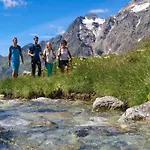 Contemporary In Near Area Breuil-Cervinia